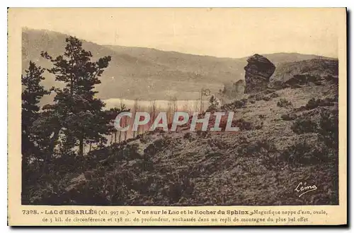 Cartes postales Lac d'Issarles Ardeche Vue sur le Lac et le Rocher du Sphinx