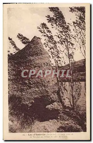 Cartes postales Lac d'Issarles Ardeche Le Rocher en forme de pain du sucre