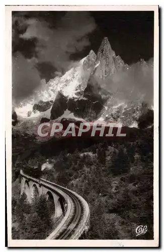 Cartes postales Chamonix Mont Blanc chemin de fer du Montenvers et Aiguille du Dru