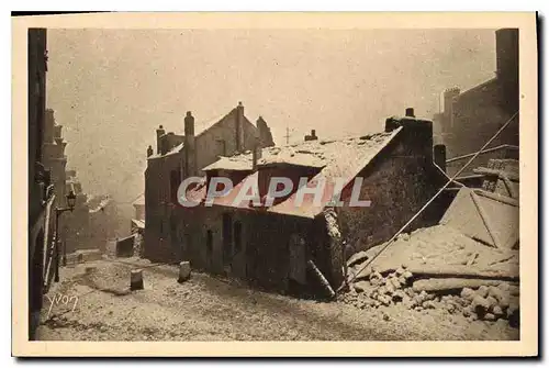 Cartes postales Paris en Flanant Montmartre sous la Neige Maison de Mimi Pinson