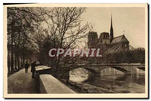 Cartes postales Paris en Flanant Notre Dame Vue du Quai de la Tournelle Notre Dame Church