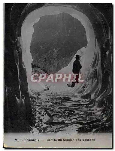 Cartes postales Chamonix Grotte du Glacier des Bossons