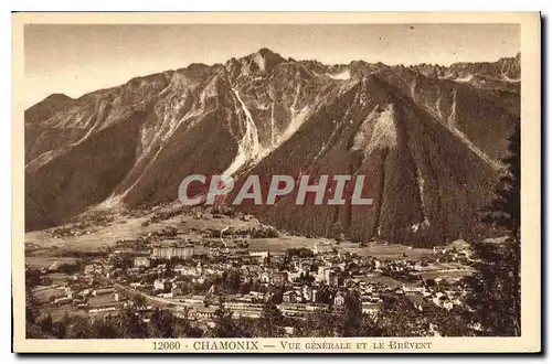 Cartes postales Chamonix Vue generale et le Brevent