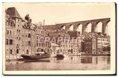 Ansichtskarte AK Morlaix Maison du XVI siecle Sur le Quai de Treguier Bateau