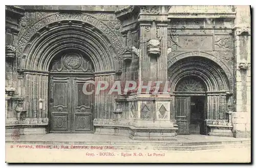 Cartes postales Bourg Eglise ND Le Portail