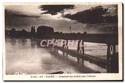 Ansichtskarte AK Vichy Coucher de soleil sur l'Allier