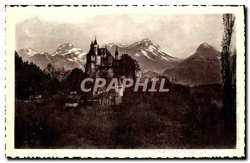 Cartes postales Sites Pittoresques de Savoie Le Chateau de Menthon et le fond du Lac d'Annecy