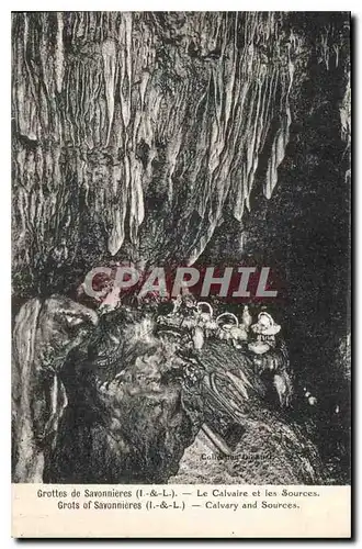 Cartes postales Grottes de Savonnieres I et L le Calvaire et les Sources