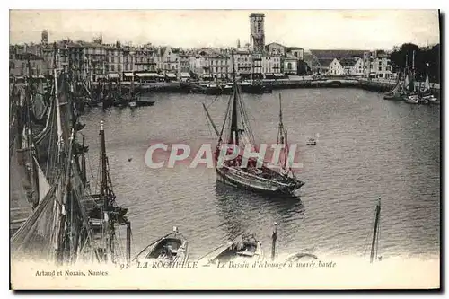 Ansichtskarte AK La Rochelle Le Bassin d'cebounage a maree haute Bateau