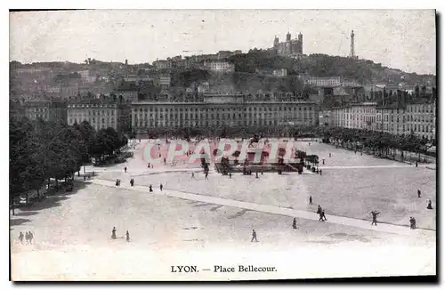 Cartes postales Lyon Place Bellecour