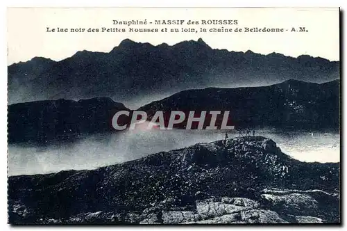 Ansichtskarte AK Dauphine Massif des Rousses Le Lac noir des Petites Rousses et au loin la chaine de Belledonne