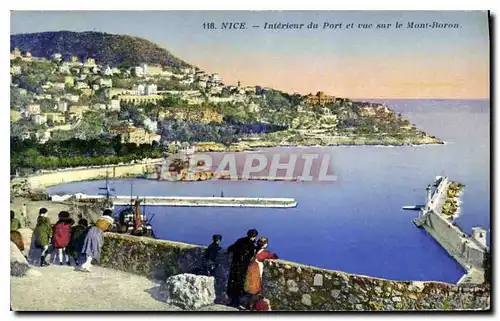 Cartes postales Nice Interieur du Port et vue sur le Mont Boron