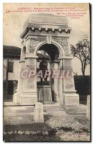 Cartes postales Luneville Monument erige au Cimetiere de Friscaty par le souvenir Francais a la memoire des Comb