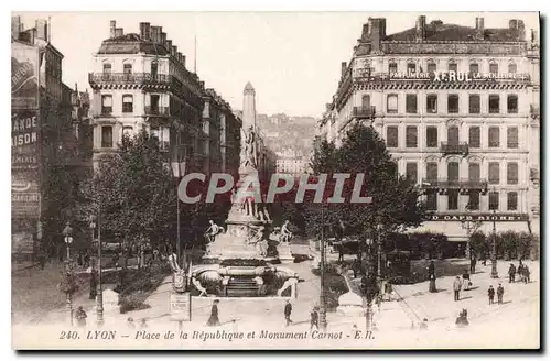 Cartes postales Lyon Place de la Republique et Monument Carnot