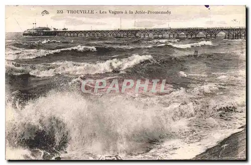 Cartes postales Trouville Les Vagues a la Jetee Promenade