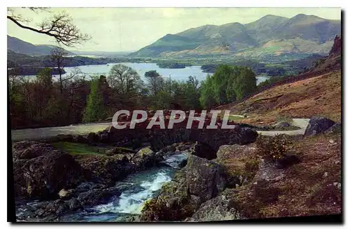 Cartes postales Ashness Bridge et Derwentwater This ancient Bridge with wonderful view of Derwentwater and Basse