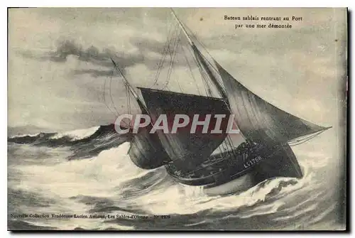 Cartes postales Bateau sablais rentrant au Port par une mer demontee