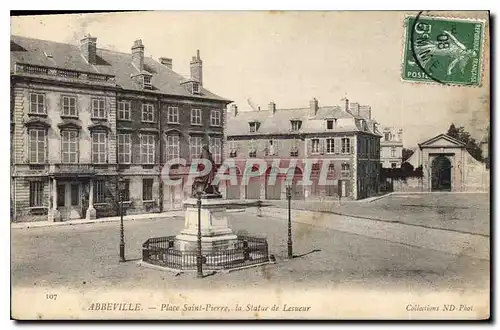 Cartes postales Abbeville Place Saint Pierre la Statue de Lesueur