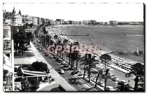 Ansichtskarte AK La Cote d'Azur Cannes Le Boulevard de la Croisette avec le Carlton le Miramar Le Martinez et les