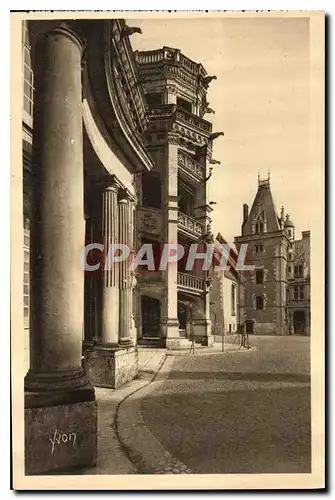 Ansichtskarte AK Chateau de Blois Escalier Francois Ier et Facade Louis XII