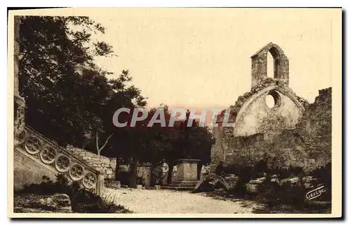 Cartes postales Place de l'eglise et Chapelle des Penitents XVI siecle