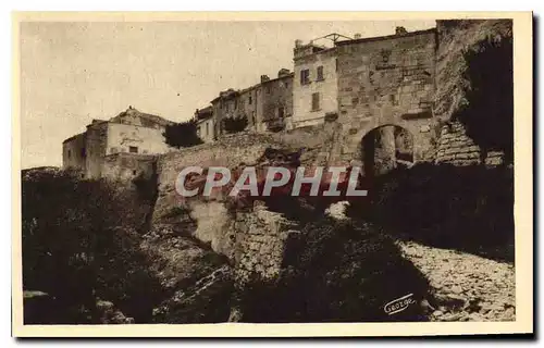 Ansichtskarte AK Les Baux les Remparts entree par la Porte d'Eyguyeres