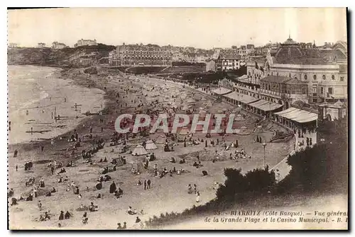 Cartes postales Biarritz Cote Basque vue generale de la Grande Plage et le Casino Municipal