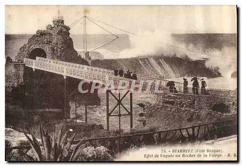 Cartes postales Biarritz Cote Basque Effet de Vagues au Rocher de la Vierge