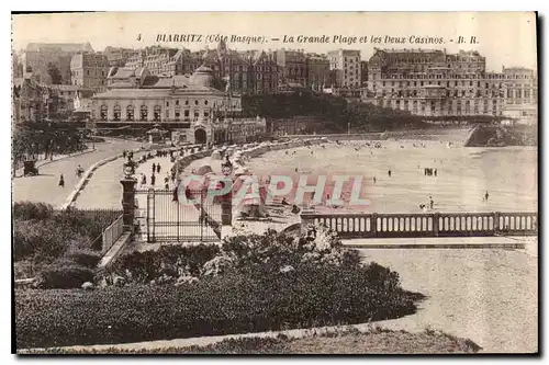 Ansichtskarte AK Biarritz Cote Basque la Grande Plage et les Deux Casinos