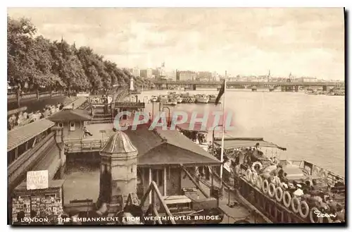 Cartes postales London The Embankment from Westminster bridge Bateau