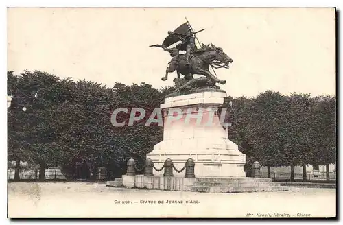 Ansichtskarte AK Chinon Statue de Jeanne d'Arc