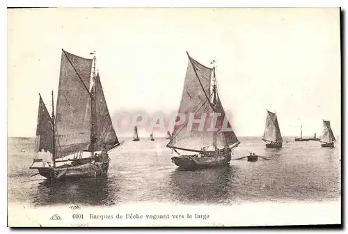 Ansichtskarte AK Barques de Peche voguant vers le large