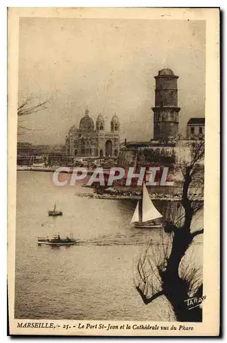 Cartes postales Marseille Le Port St Jean et la Cathedrale vus du Pharo