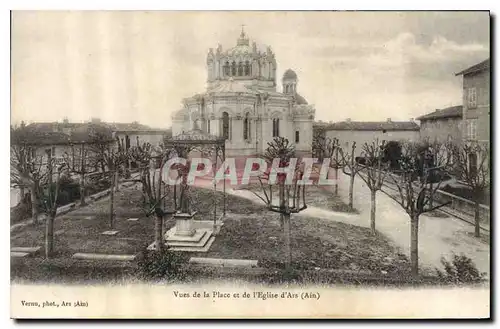 Cartes postales Vues de la Place et de l'Eglise d'Ars Ain