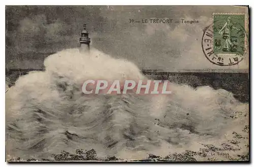 Cartes postales Le Treport Tempete Phare