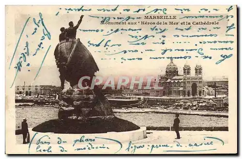 Ansichtskarte AK Marseille Monument aux Heros de la Mer et la Cathedrale