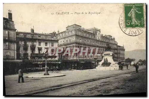 Cartes postales Valence Place de la Republique