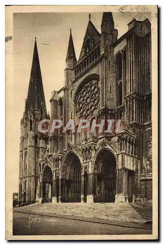Ansichtskarte AK Chartres Eure et Loir le Portail Sud et la Vieille Tour