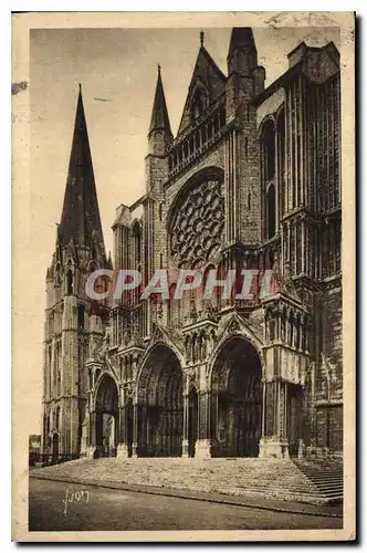 Cartes postales Chartres Eure et Loir le Portail Sud et la Vieille Tour