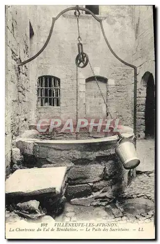 Cartes postales Villeneuve les Avignon La Chartreure du Val de Benediction Le Puits des Sacristains