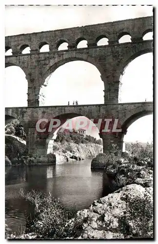 Cartes postales moderne Le Pont du Gard Gard Aqueduc romain construit avant l'ere chretienne sur l'ordre d'Agrippa pour