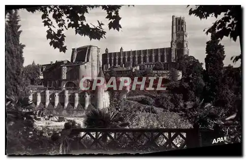 Ansichtskarte AK Albi Tarn la Basilique Sainte Cecille et Ancien Palais Archiepiscopal Rempart Jardins Terrasses