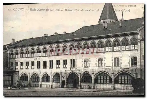 Ansichtskarte AK Cluny Ecole Nationale des Arts et Metiers Facade du Palais du Pape Celase