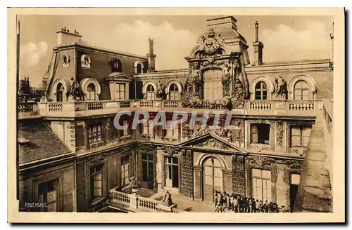 Cartes postales Ecole Massillon Ancien hotel Fieubet bati par J H de 1670 16811 Quai des Cetestins Paris