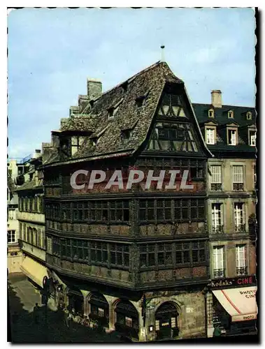 Cartes postales l'Alsage pittoresque Strasbourg Bas Rhin Maison Kammerzell Rez de Chaussee Etages a Pans de bois