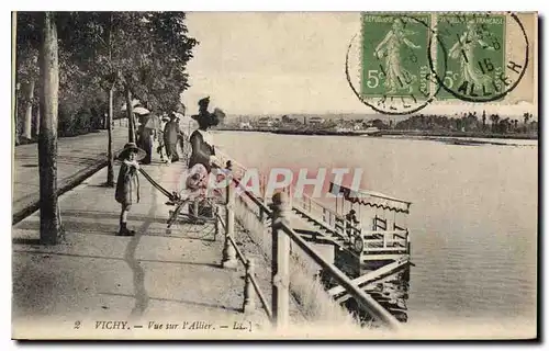 Cartes postales Vichy Vue sur l'Allier