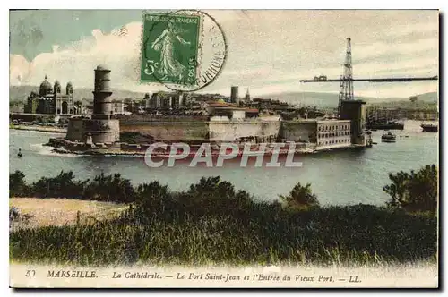 Cartes postales Marseille La Cathedrale Le Fort Saint Jean et l'Entree du Vieux Port