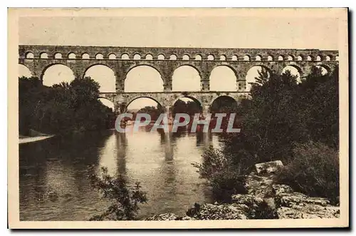 Cartes postales La Douce France Nimes Le pont du Gard