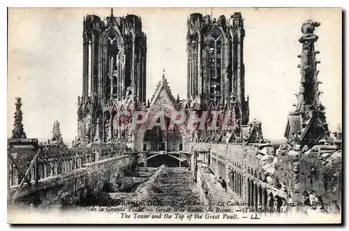 Cartes postales Les Ruines de Guerre La Cathedrale