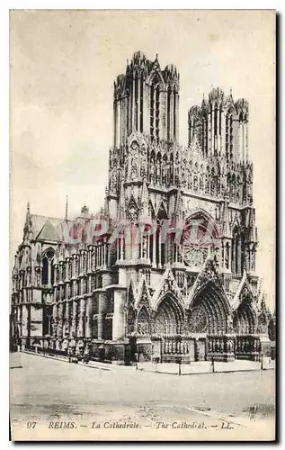 Cartes postales Reims La Cathedrale